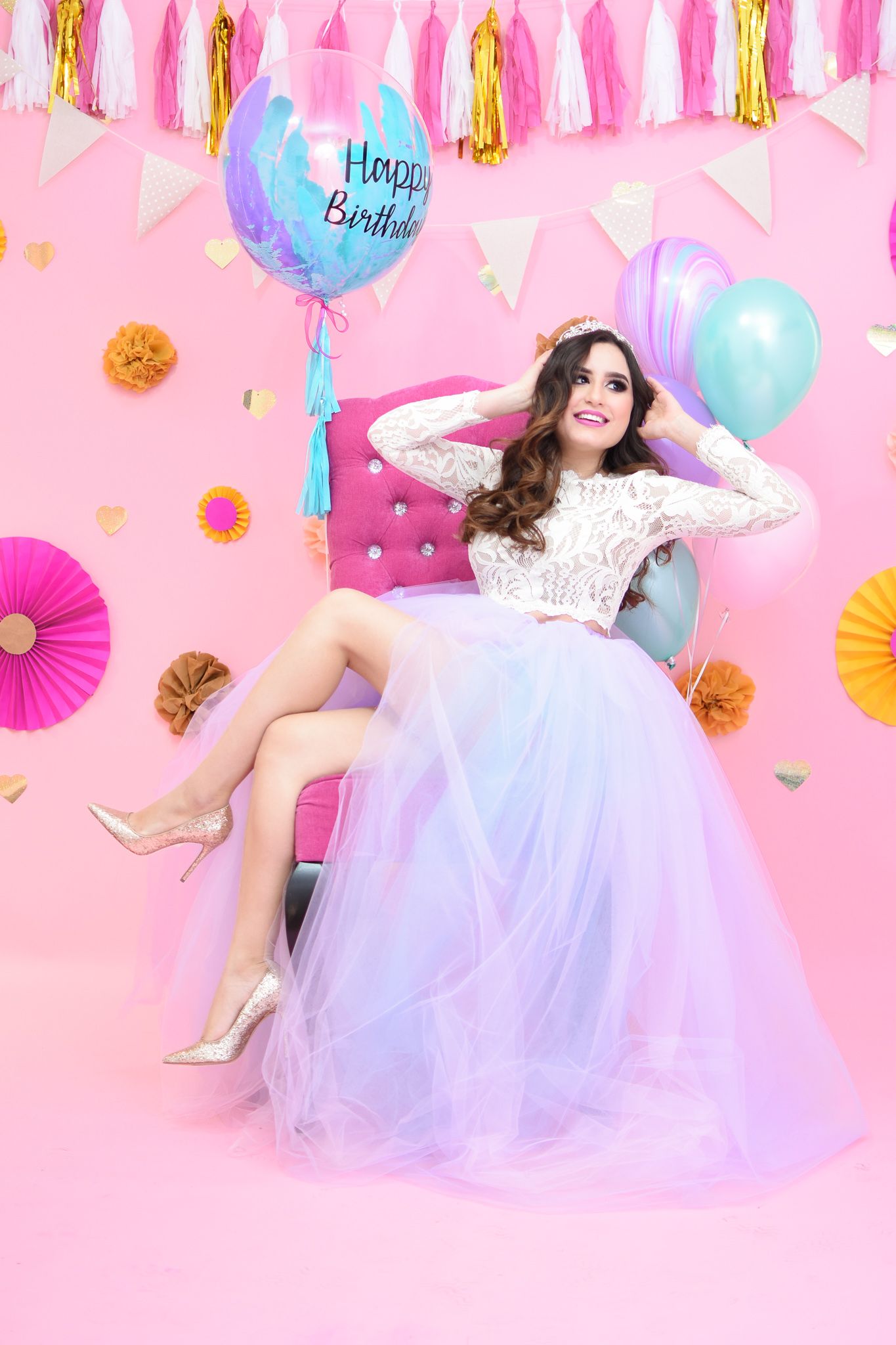 Ideas To Lit Up The Birthday Bash With Your Outfits Ideas To Lit Up The Birthday Bash With Your Outfits