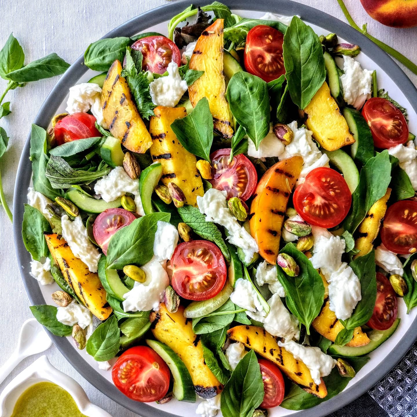 Nectarine and Mozzarella salad FOOD Fashion Potluck