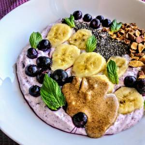 Healthy Yogurt Bowl with Blueberries and Banana