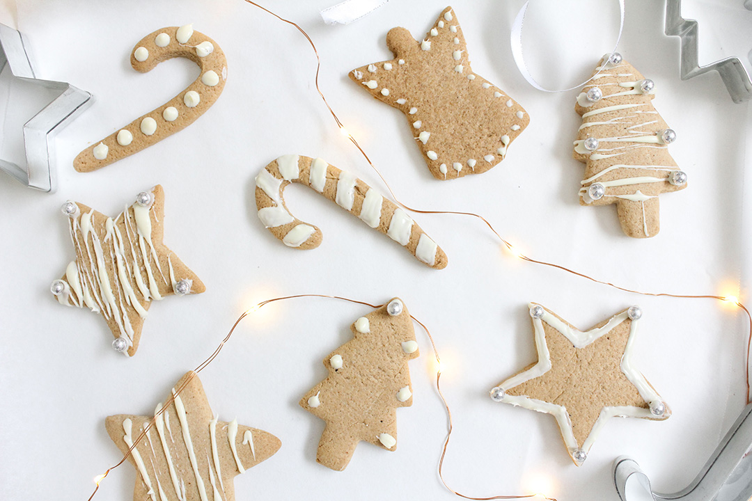 Traditional Gingerbread Cookies Traditional Gingerbread Cookies