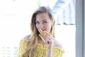 Estée Lauder Bronze Goddess