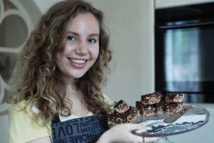 Healthy Vegan Snickers RECIPE - Guiltfree and delicious