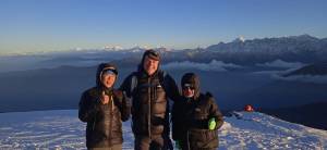 Discover the Stunning Location of Pikey Peak in Nepal