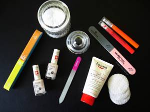 How to Grow Long and Healthy Nails How to Grow Long and Healthy Nails