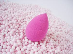 Body & Soul Makeup Sponge- REVIEW