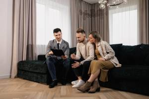 The Art of Choosing a Home: What Stylish Buyers Are Looking For Today