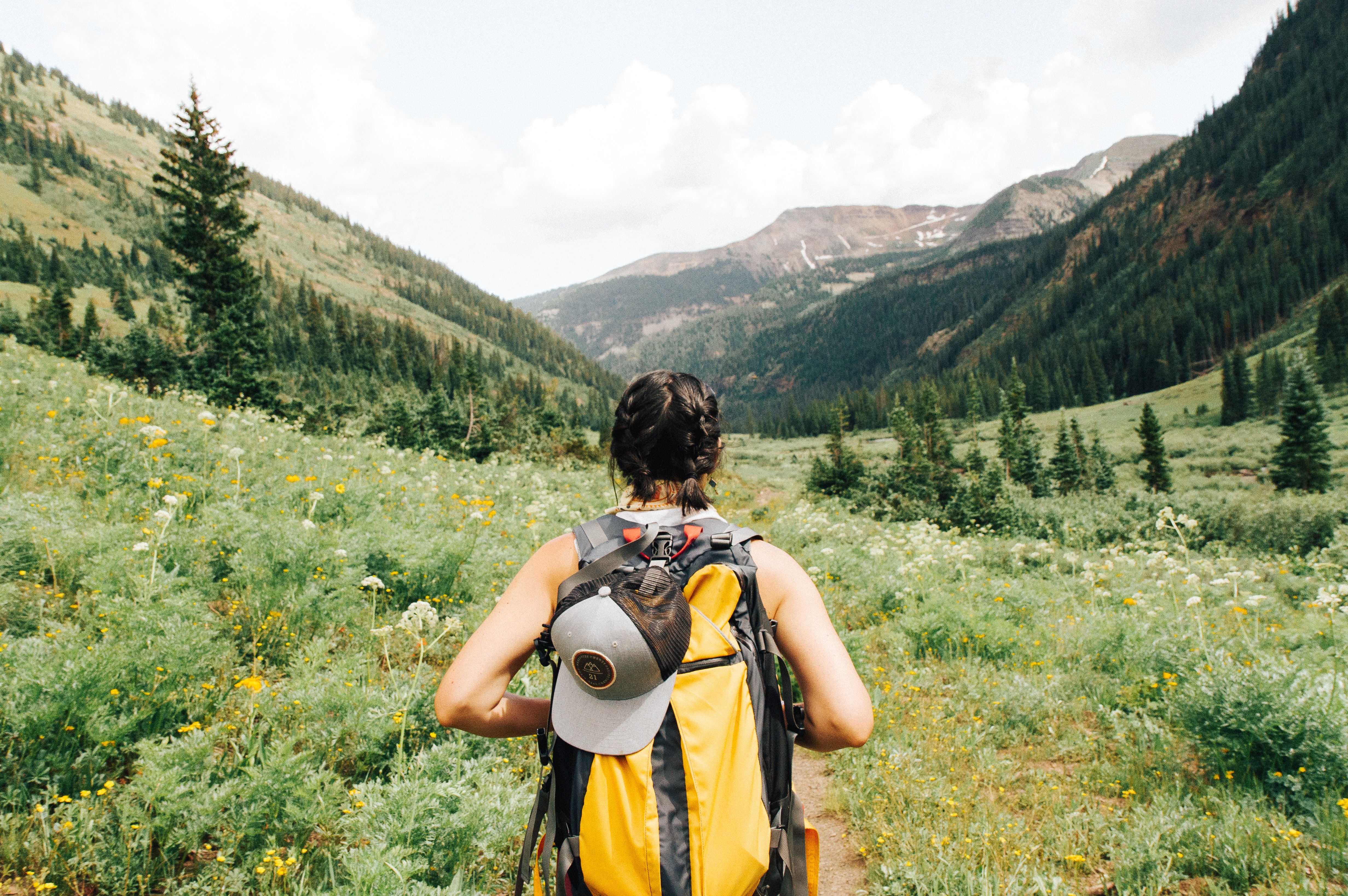 15 Ultimate Solo Hiking Tips For Women 15 Ultimate Solo Hiking Tips For Women
